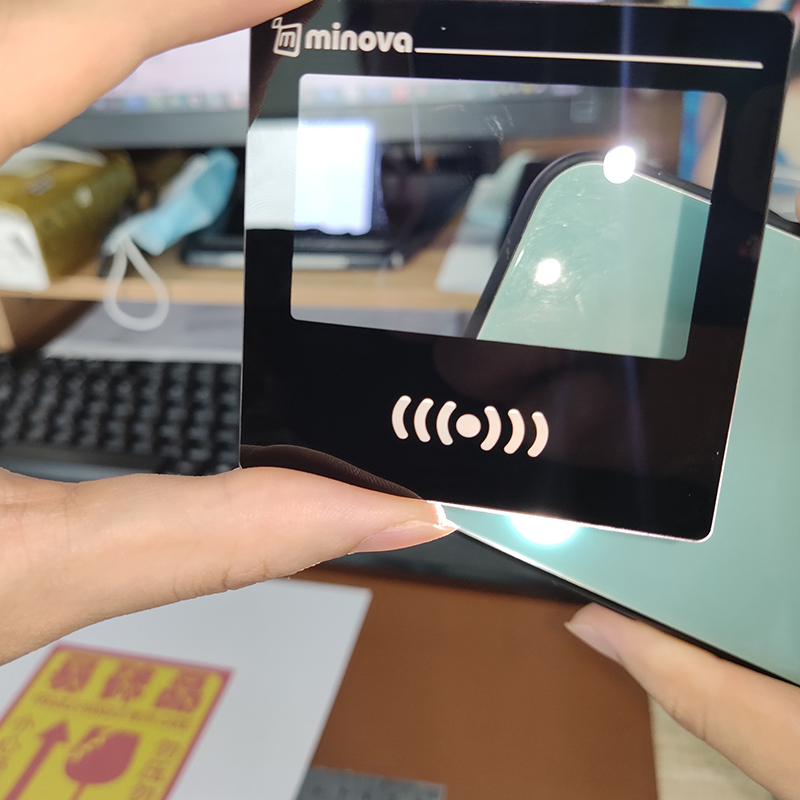 Customized 0.5mm 0.7mm 1.1mm 2.0mm Tempered Glass Cover Lens